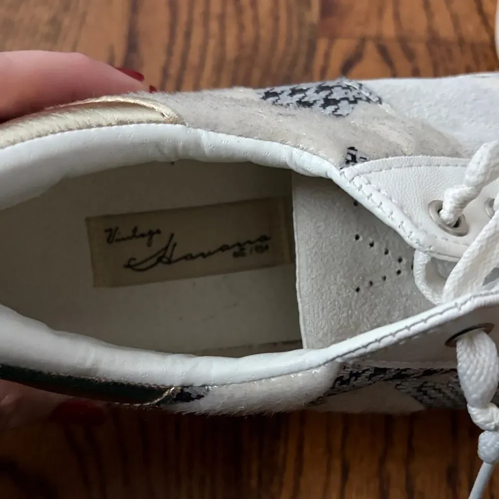 VINTAGE HAVANA Dina Sneaker Suede and Calf Hair Size 11 New without Box
